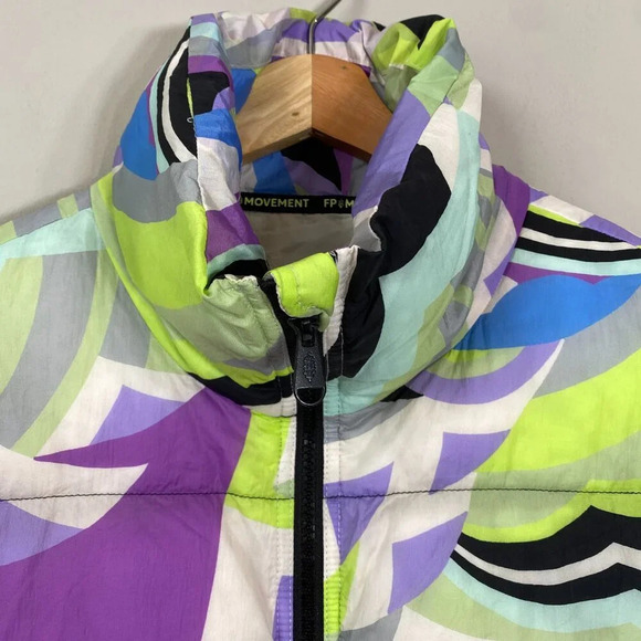 NWOT Free People FP Movement In A Bubble Patterned Puffer Vest Women's XS Active - Picture 8 of 16